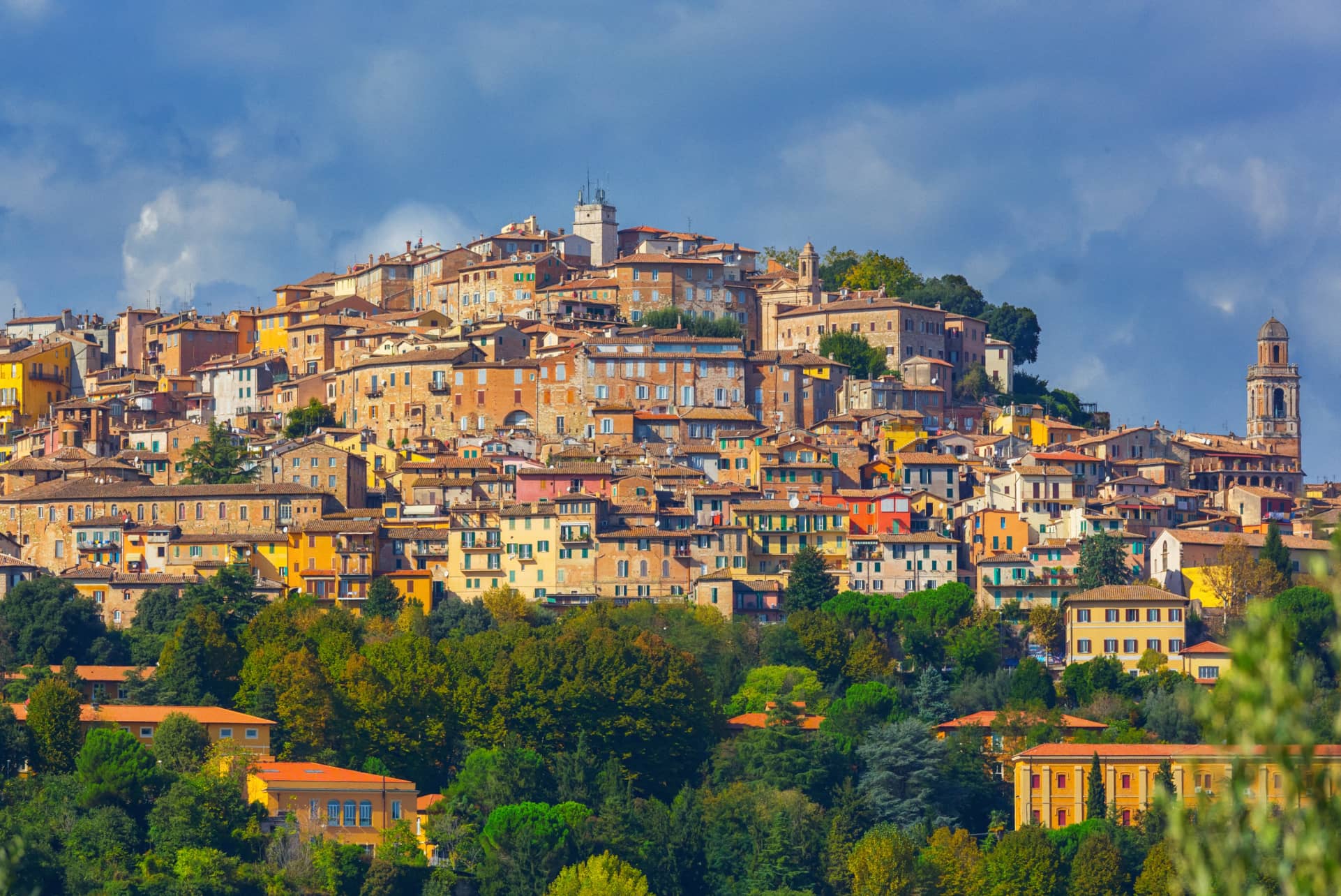 Die günstigsten Flüge von Brüssel nach Perugia