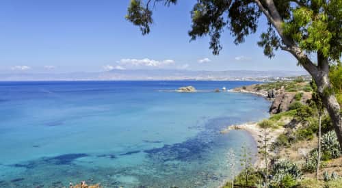 Die günstigsten Flüge von Wien nach Paphos