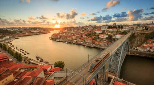 Flüge Porto buchen