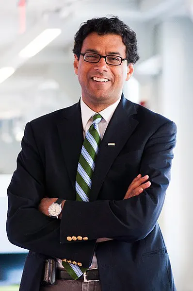 Atul Gawande, Source: https://commons.wikimedia.org/wiki/File:Atul-Gawande_%28cropped%29.jpg