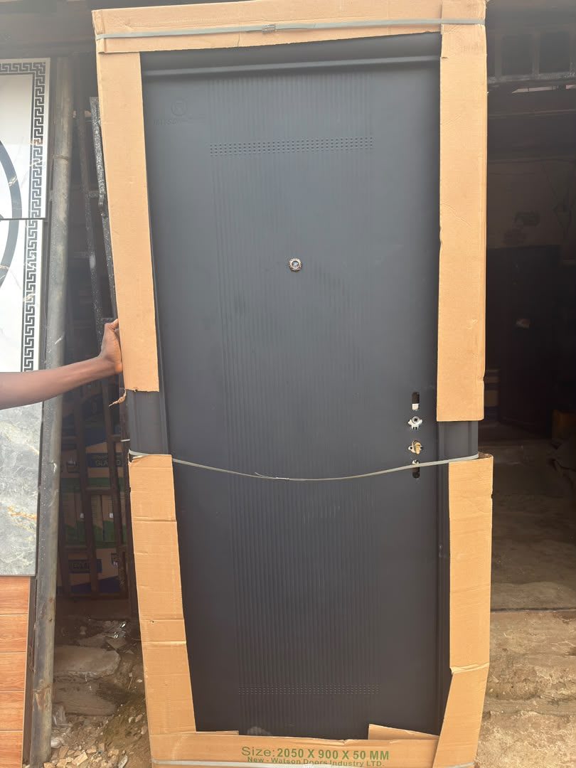 2.5ft security door