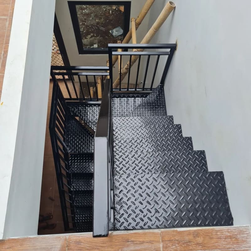 Plat Perforated Custom Welder Bintaro