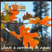 Junto A Corrientes De Aguas