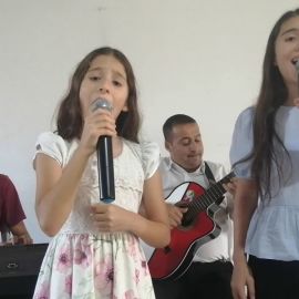 Duo Hermanas Quintero