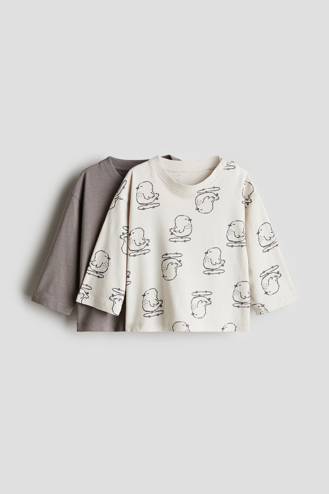 ორი ცალი მაისური — H&M