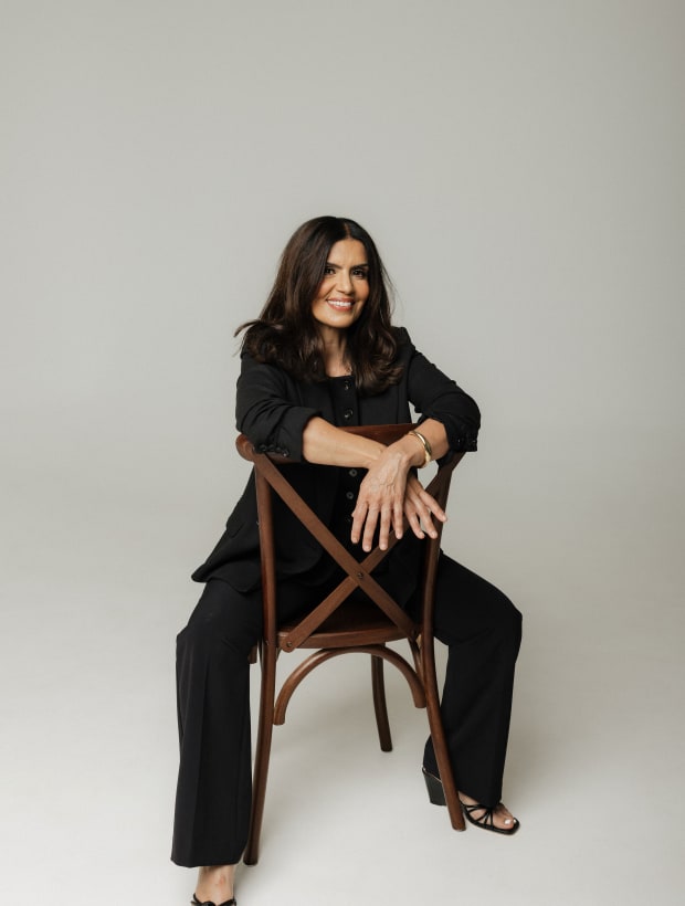Aura, bilingual real estate agent with The Hardy Group