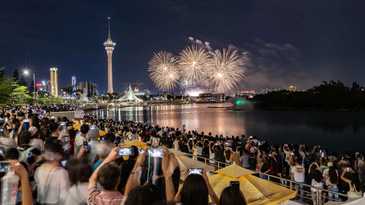 Macao Fireworks Contest Returns This September - macao fireworks