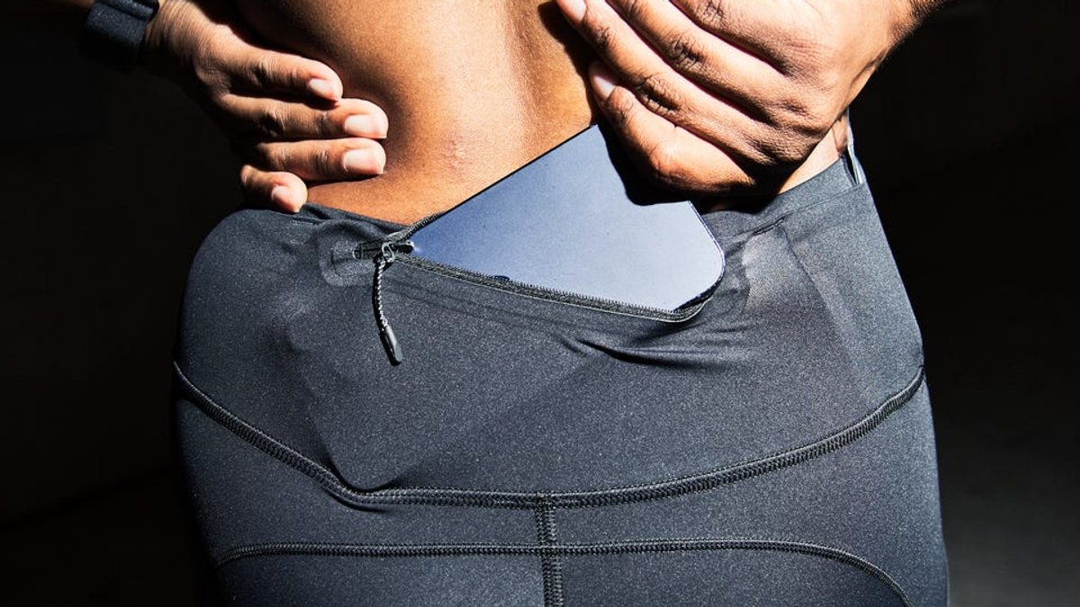 Lululemon tights praised for adaptable weather performance - lululemon tights