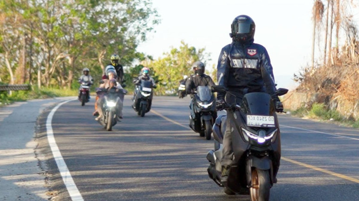 Yamaha NMax Turbo Crowned Touring King Yamaha NMax Turbo Crowned Touring King - nmax turbo