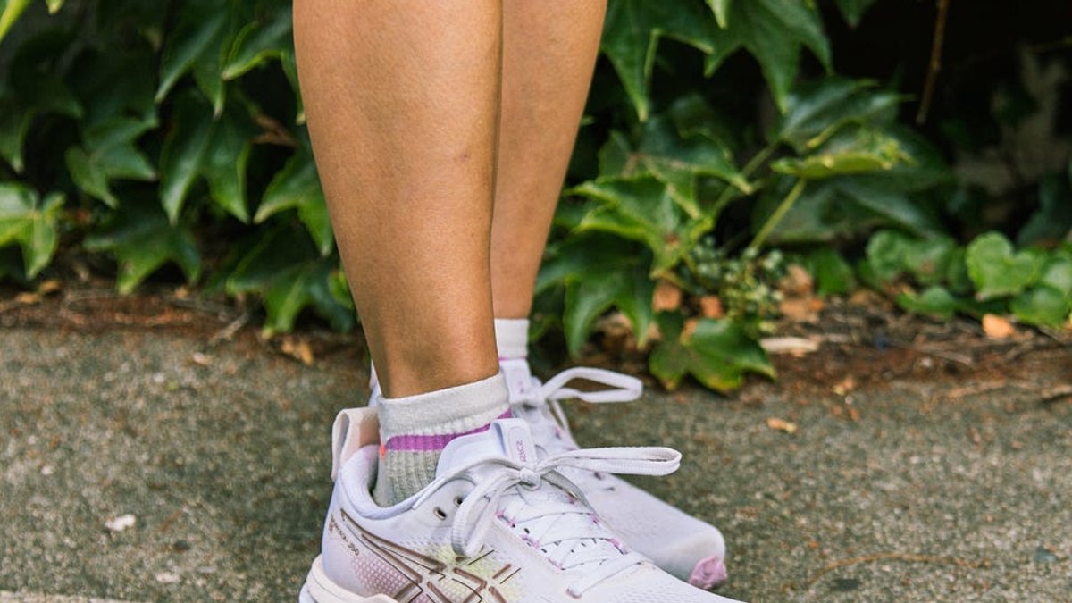 Asics Gel-Kayano 33: Stability Without Stiffness for Runners Asics Gel-Kayano 33: Stability Without Stiffness for Runners - stability running