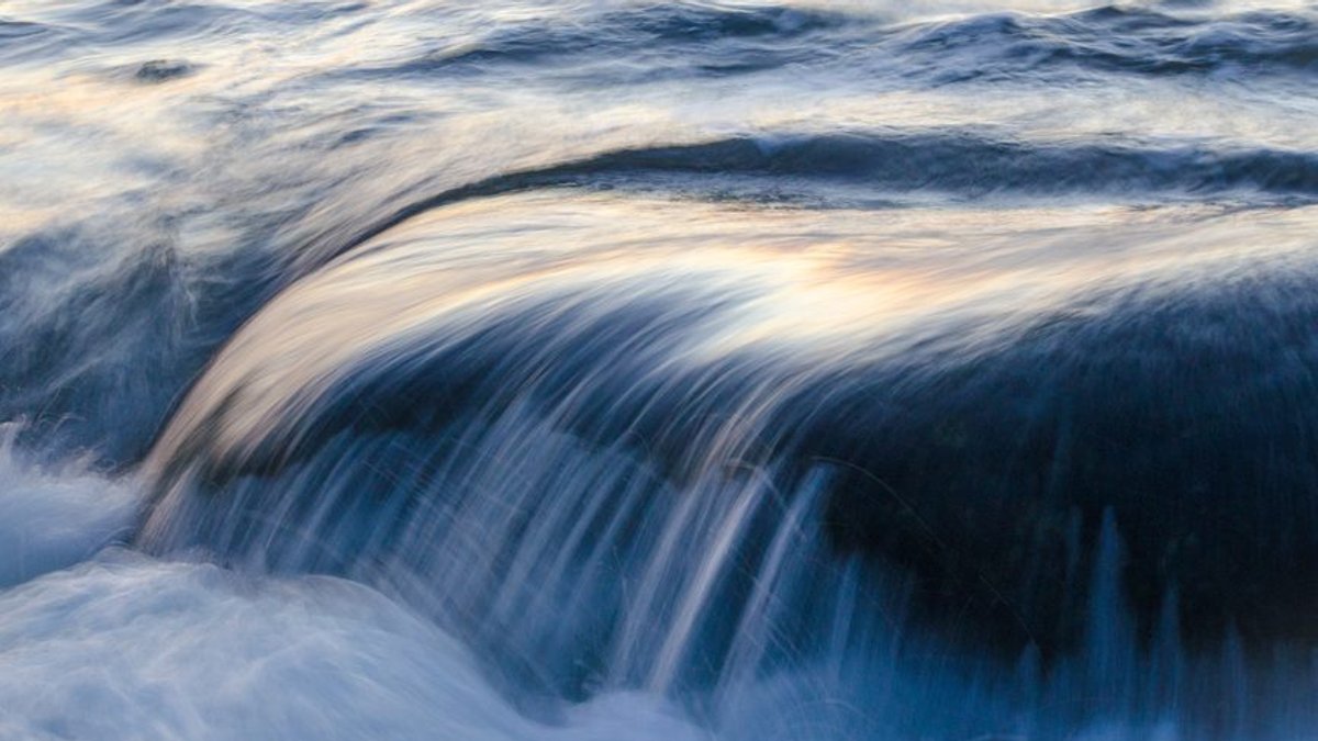 Record $576B Inflows to Active ETFs Amid Market Turmoil - active etfs