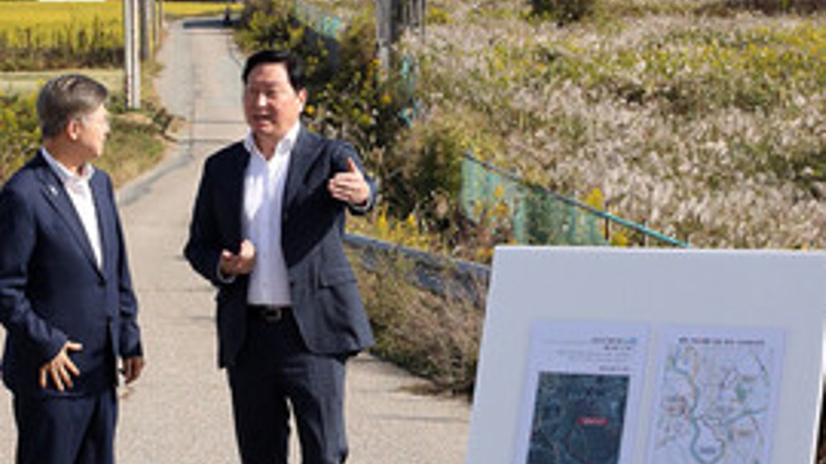Chey Orders Rapid Semiconductor Factory Build - semiconductor factory
