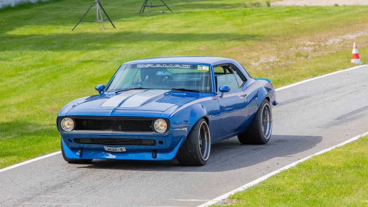 Turbo-fours now outperform aging V6 muscle cars Turbo-fours now outperform aging V6 muscle cars - turbo four-cylinder engines