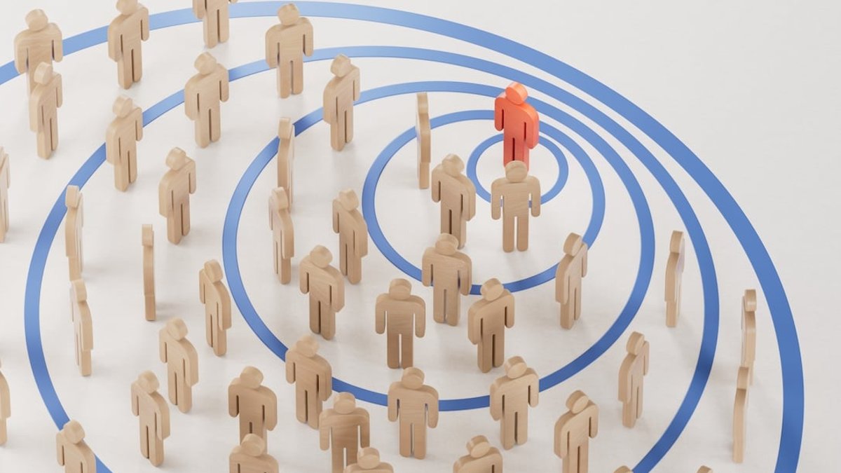 Advice firms use M&A and hiring to attract talent - advice firms use hiring
