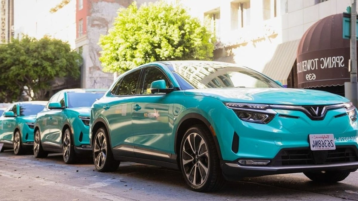 Green SM deploys 500 VinFast EVs in LA - vinfast evs