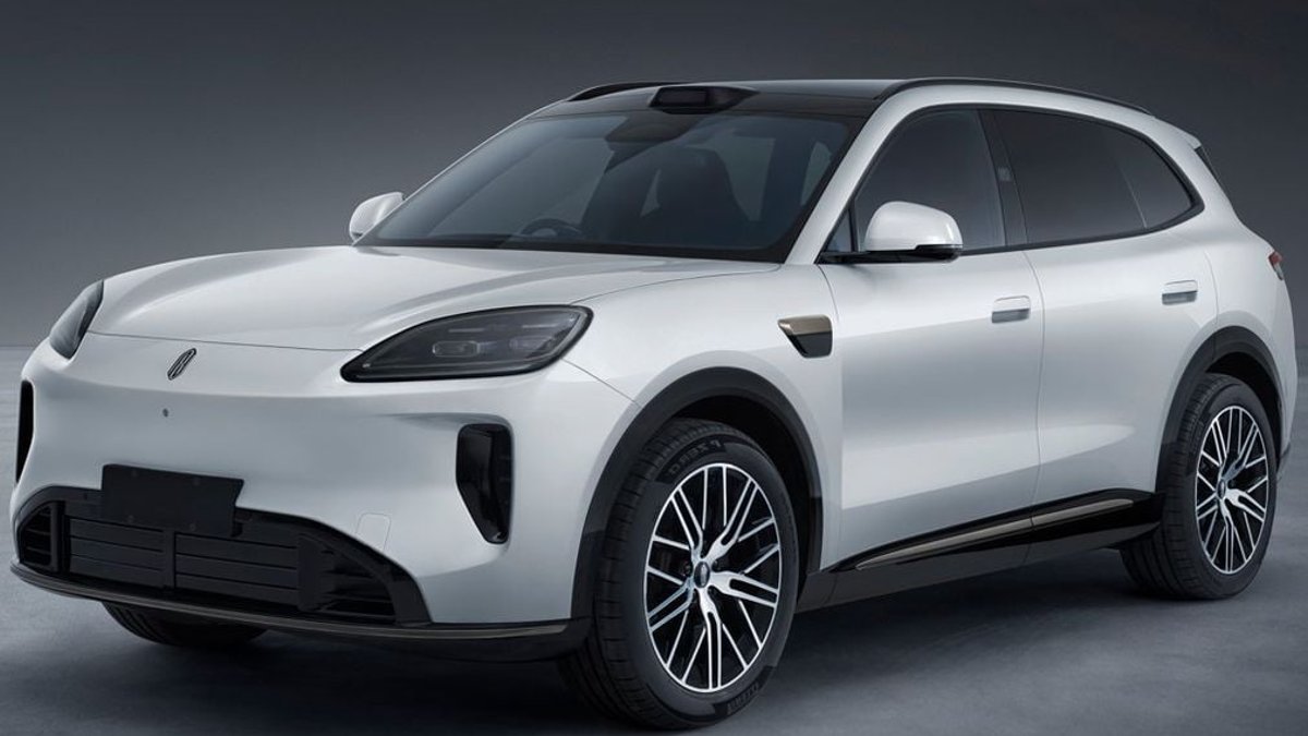 SAIC Launches Z9 SUV Echoing Porsche Cayenne - saic z9 suv