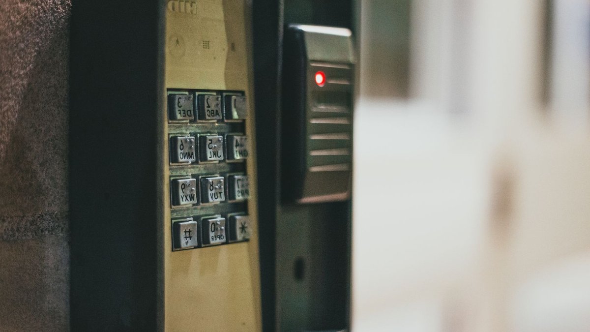 Hackers Target French Supermarket Refrigeration Systems, Spoil Food