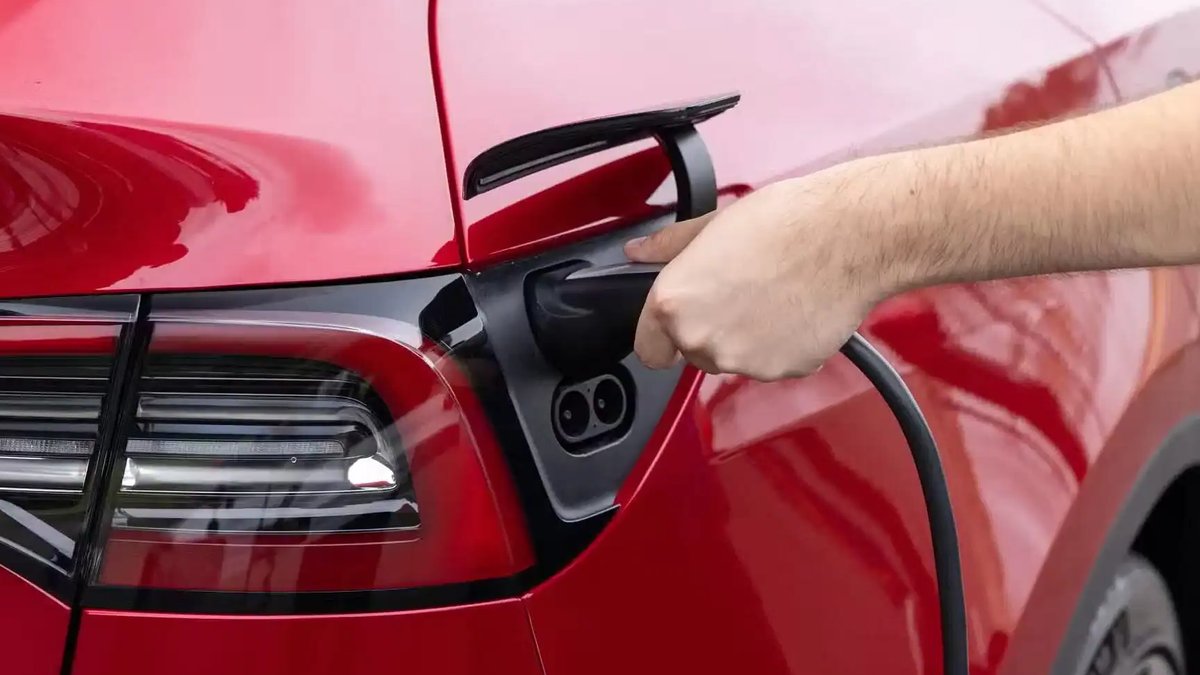 Australia's Public EV Chargers Surpass 11,600 Amid Rapid Growth - public ev chargers