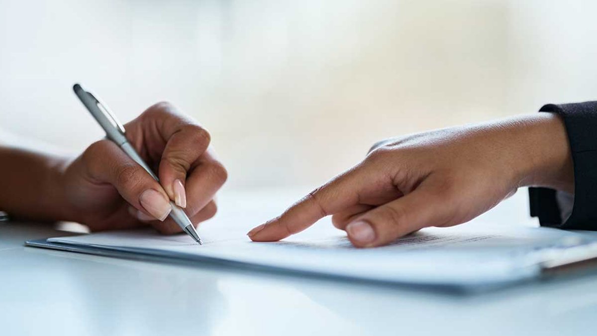 UK restricts changes to expenses and shift patterns UK restricts changes to expenses and shift patterns - uk employment restrictions
