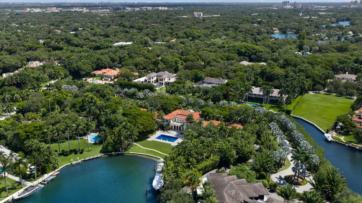 Florida’s $148 million lagoon estate redefined luxury waterfront living Florida’s $148 million lagoon estate redefined luxury waterfront living - lagoon estate florida