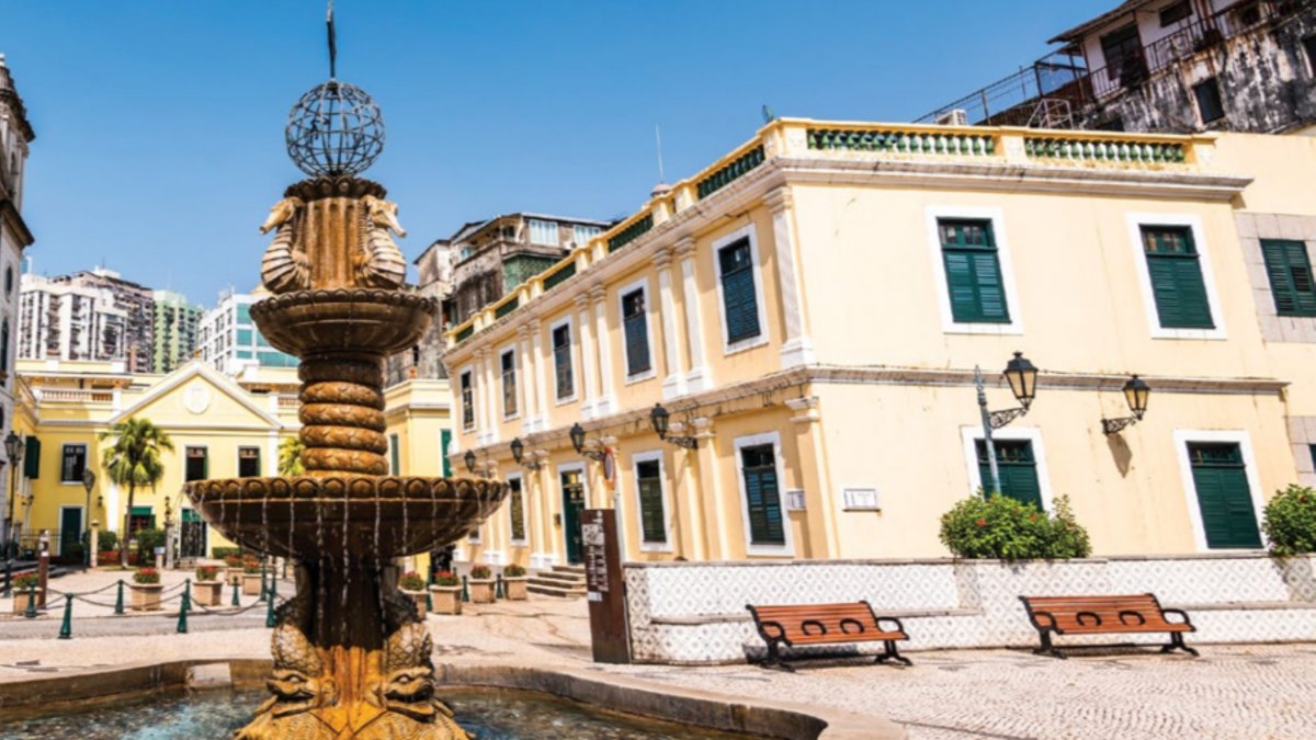 Macau's Architecture Blends East-West Traditions in Urban Harmony - east-west architecture