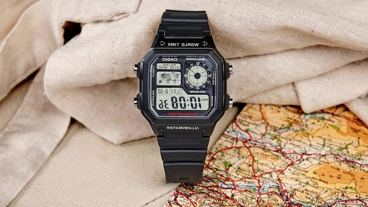 Thailand PM's $60 Watches Signal Political Loyalty Thailand PM's $60 Watches Signal Political Loyalty - thailand pm watches