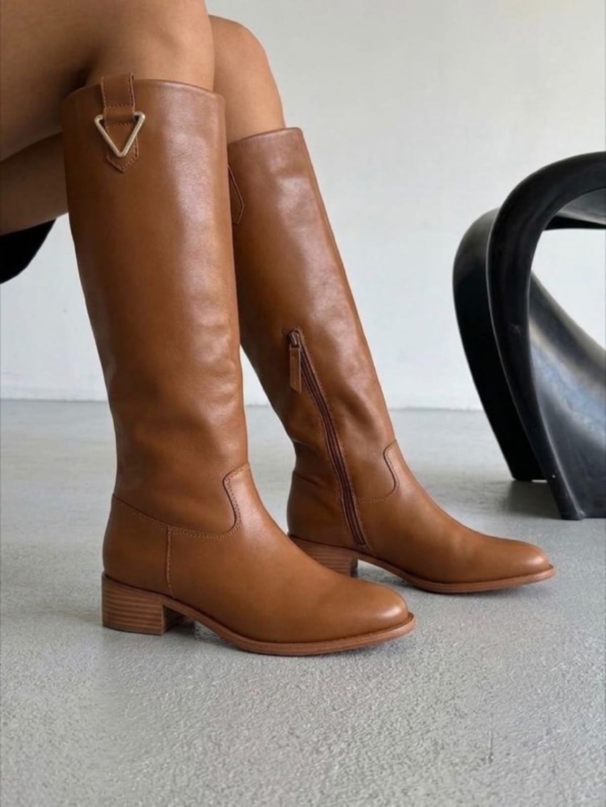 Bota Montaria em Couro Caramelo