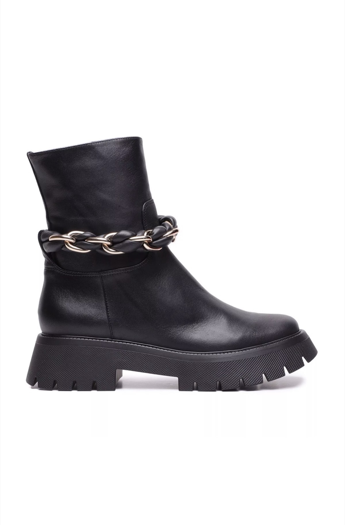 Bota Tratorada com Corrente