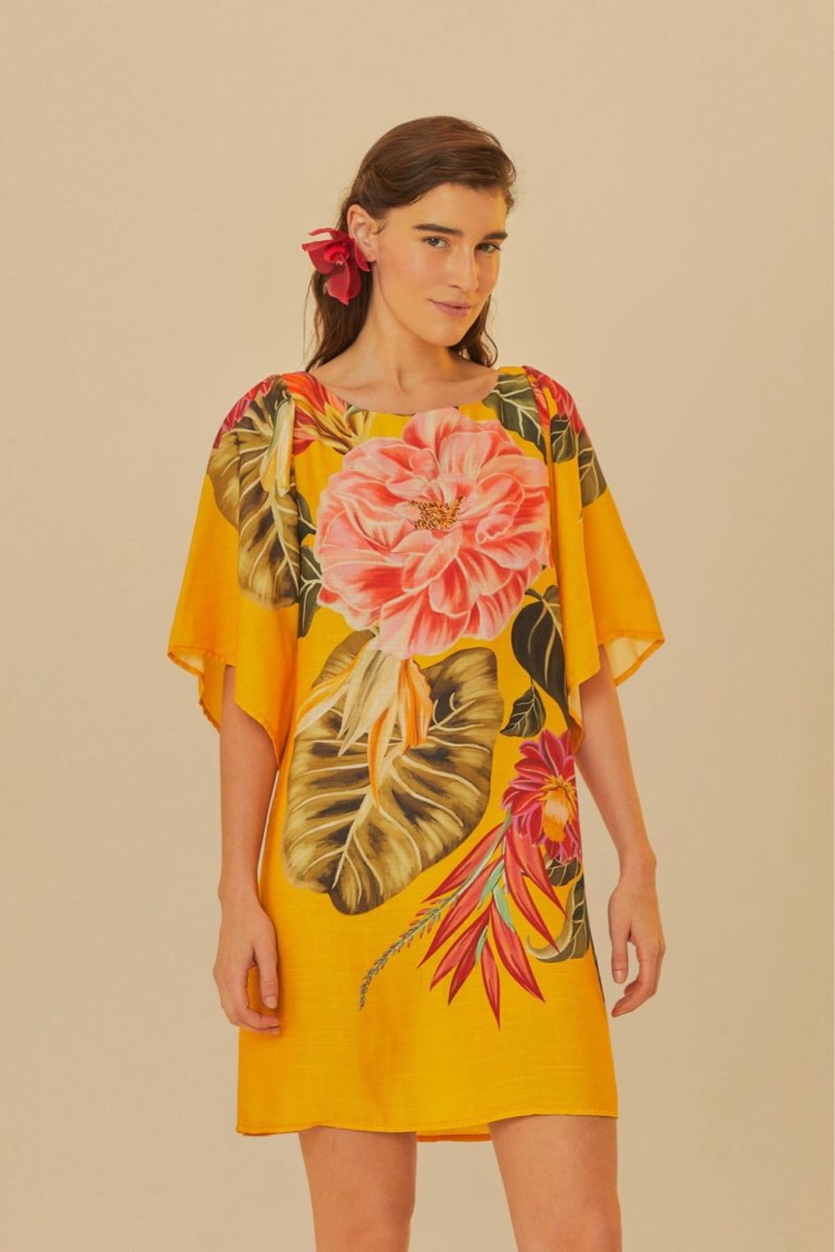 Vestido Curto Estampa Tropical