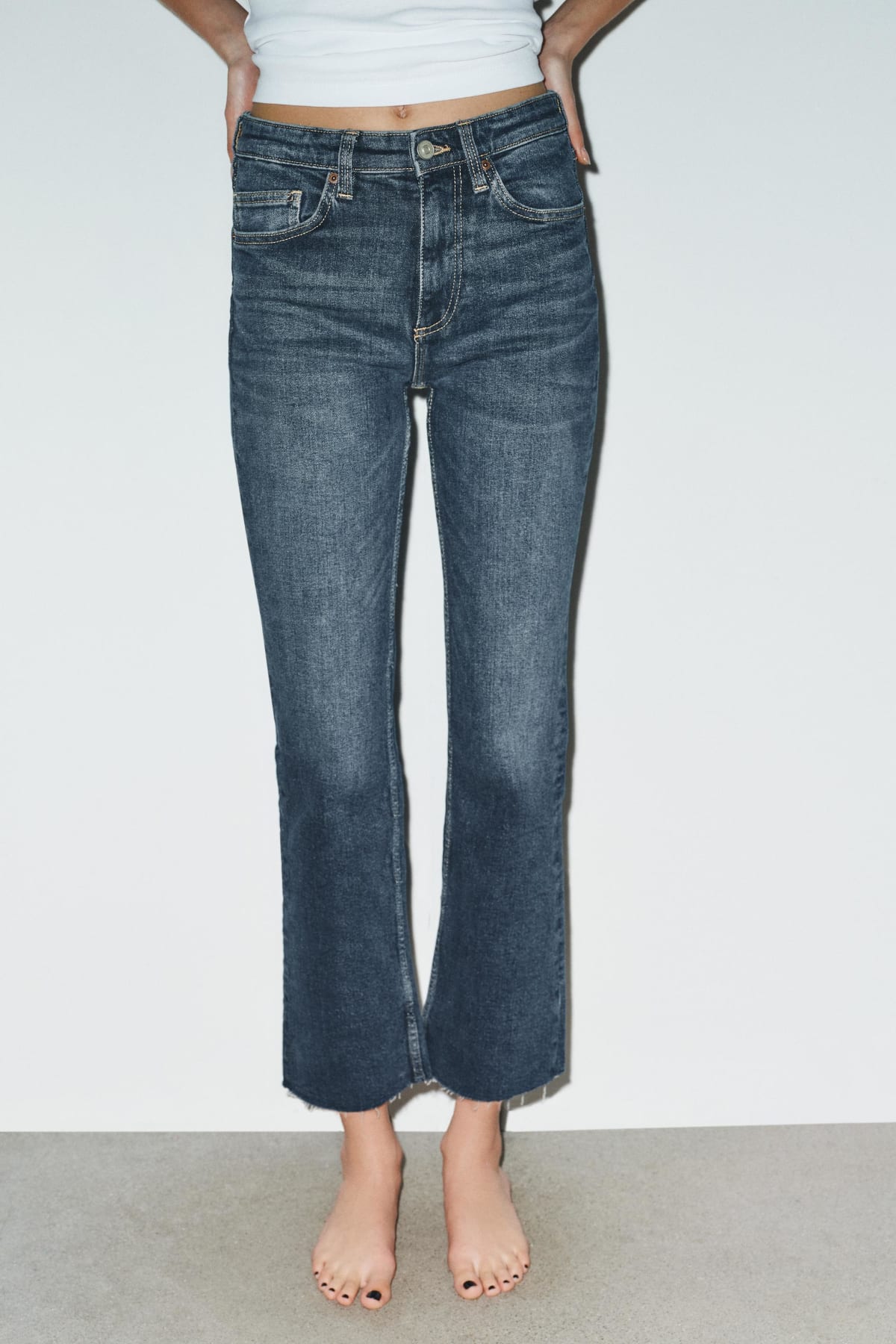 Calça Jeans Cropped Flare