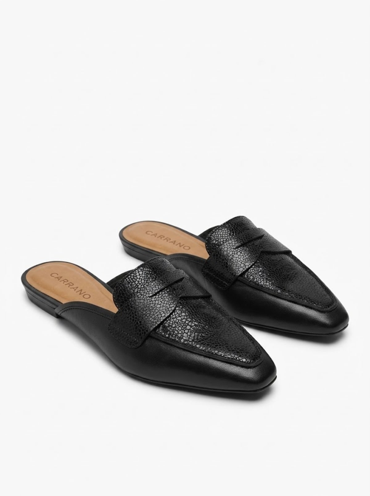 Mule Loafer em Couro Preto