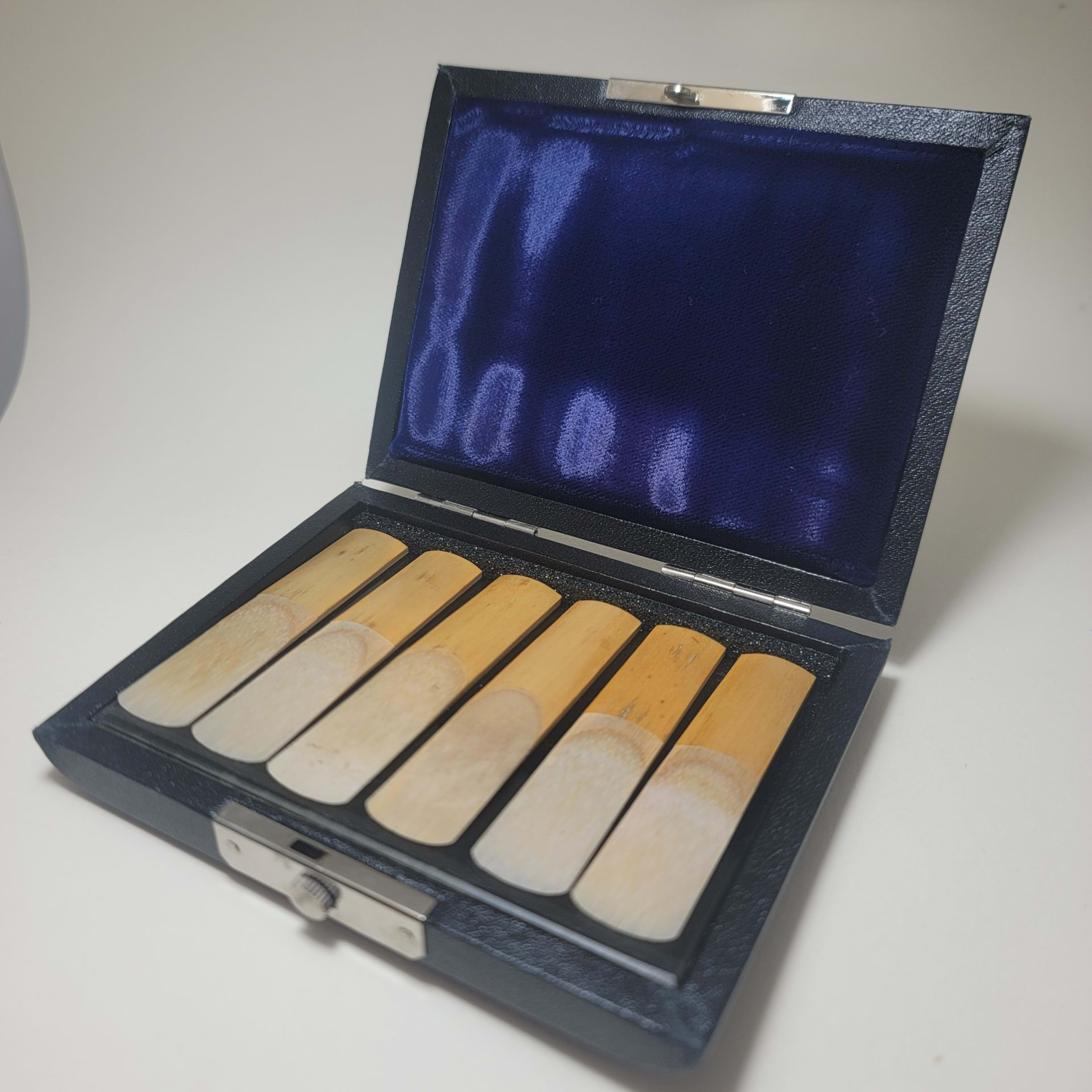 Hộp đựng dăm selmer – ảnh 7
