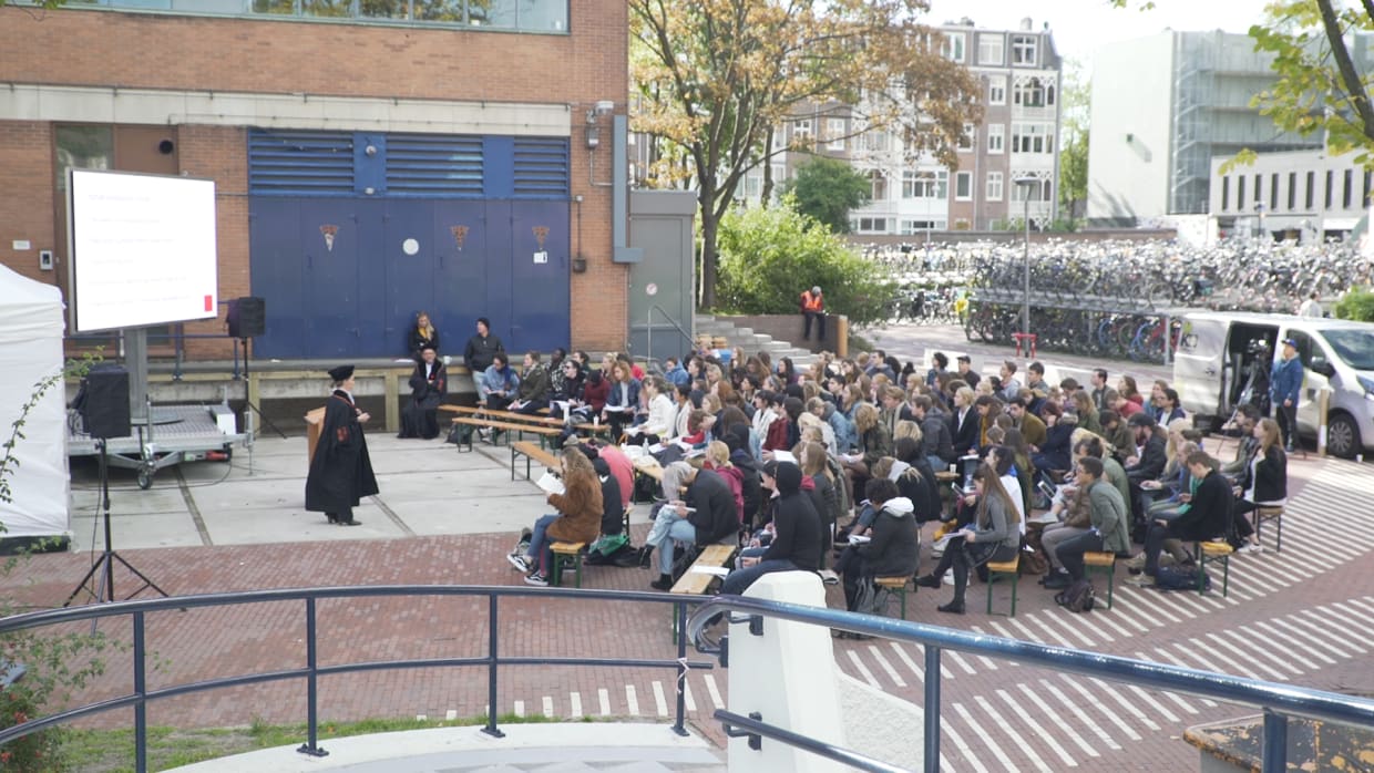 WOinActie sets ultimatum: less flex and fewer tasks, or they'll strike