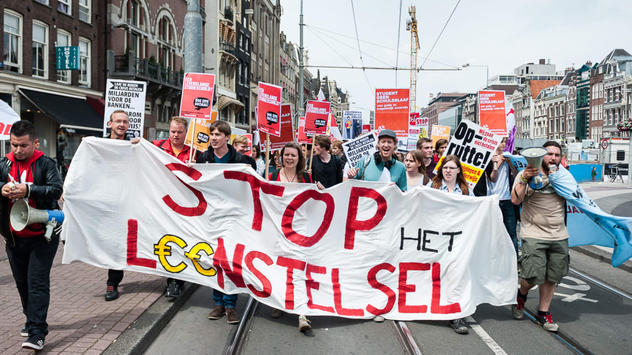 Tweede Kamer neemt motie aan voor afschaffing leenstelsel 