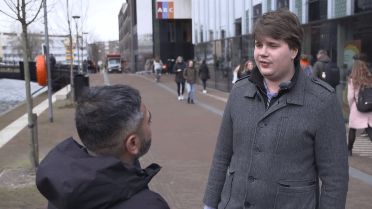 ‘UvA had geen excuses moeten aanbieden voor uitnodigen pedo-activist’