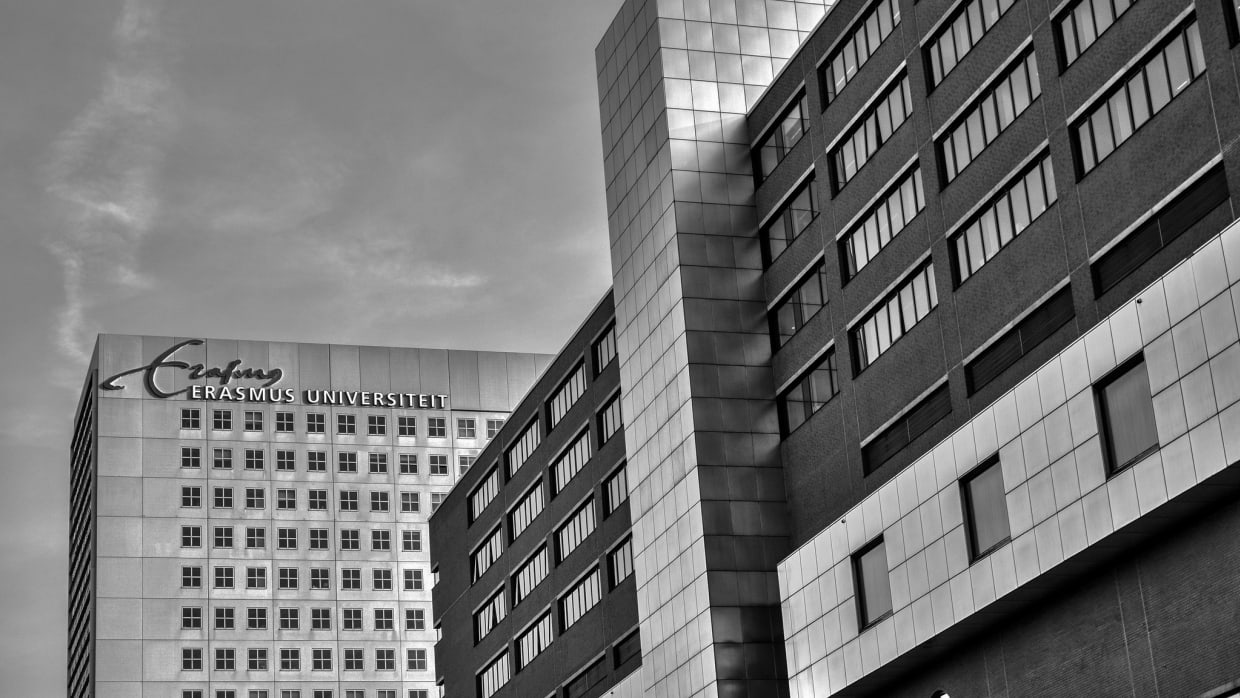 UvA-hoogleraar in veelgetekende open brief: stop intern onderzoek op Erasmus Universiteit