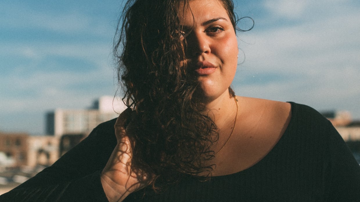 Tatjana schreef een boek over gewicht: ‘Aan de UvA wist ik dat ik de dikste van de studie was’