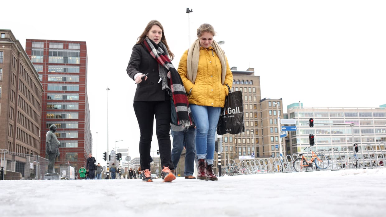 Update: HvA en UvA gelasten vanmiddag colleges en tentamens af