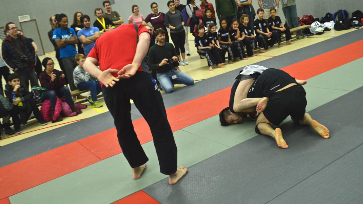 Martial Arts Gathering bij USC: ‘Vechten doe je alleen met je vrienden’