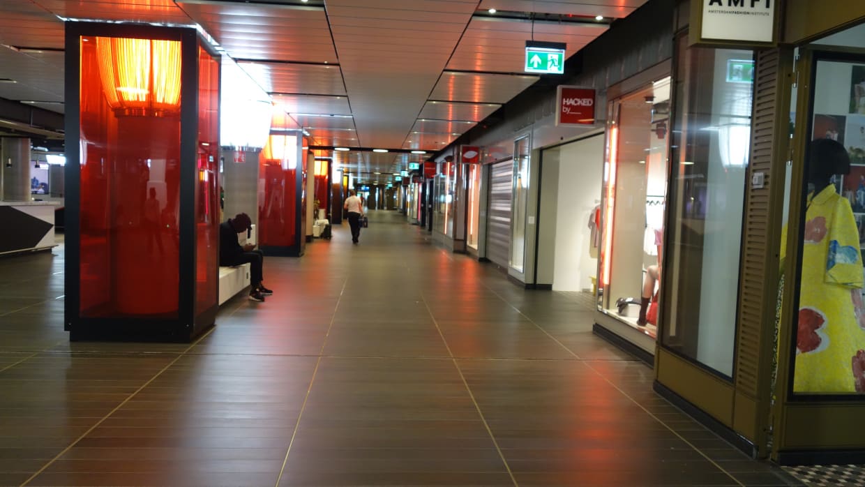 Amfi-studenten cre&euml;ren utopische wereld onder Centraal Station