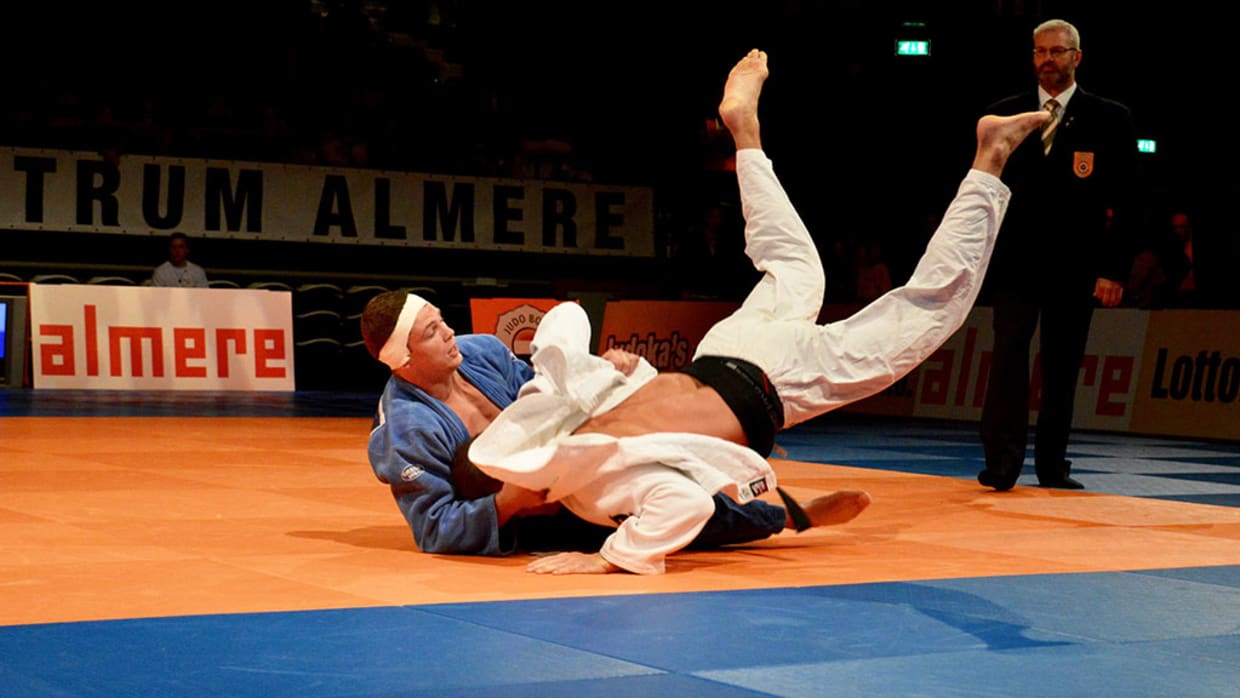 HvA&rsquo;er en wereldkampioen jiujitsu verovert medaille bij NK judo
