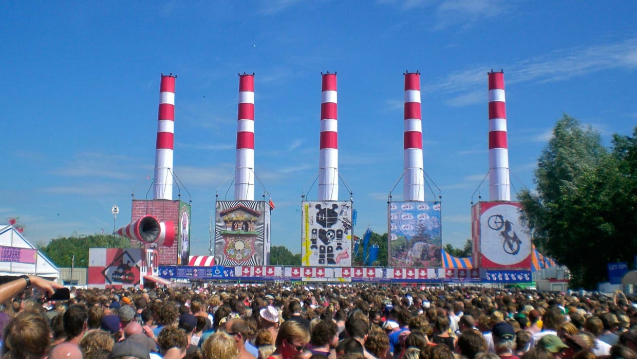 Trippen, moorden, tekenen en wat politiek bij Lowlands Science  