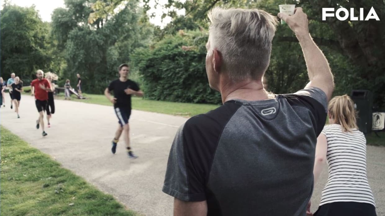 Kantoorslaaf doet Dam tot Dam (5): drinkend rennen en rennend drinken
