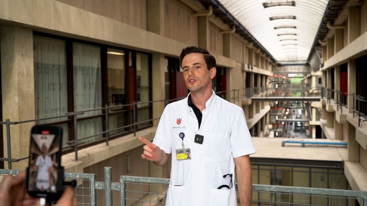 Video | Amsterdam UMC doctor makes TikTok videos to debunk medical myths