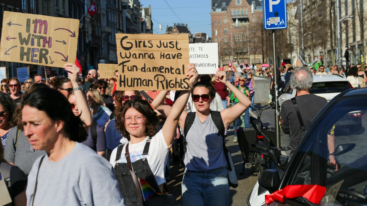 Pro-life versus pro-choice: UvA student joins abortion march