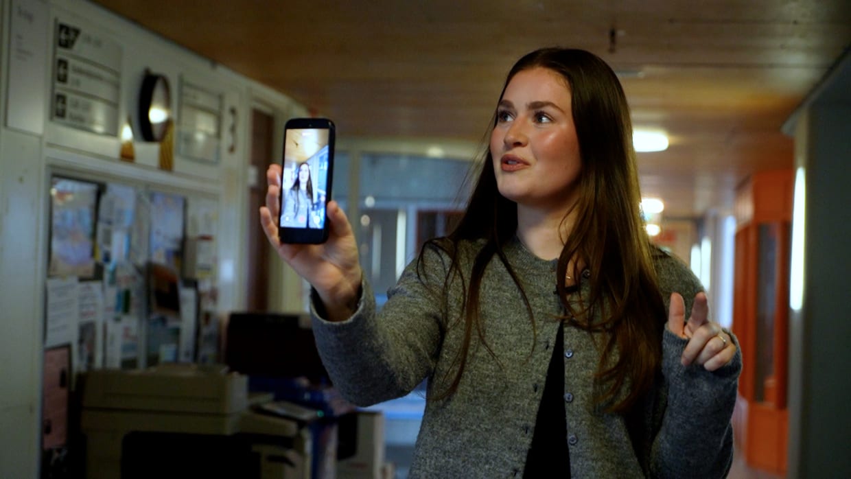 Video | UvA-student Meijra vlogt elke dag over haar leven