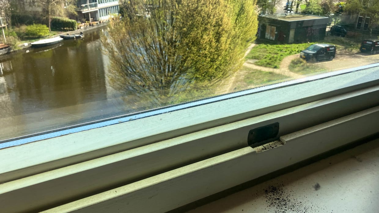Proef met gesloten ramen in J/K-gebouw op REC om energie te besparen&nbsp;