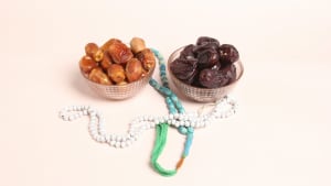 De ramadan begint weer: wat doet een maand vasten met je lijf?