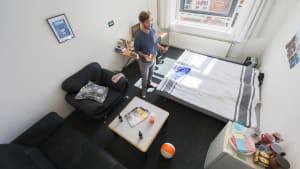Universiteiten verantwoordelijk voor studentenhuisvesting? Liever niet, zegt de UvA 