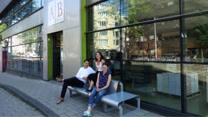 Athenaeum-winkel Roeterseiland wil meer dan alleen studieboeken slijten